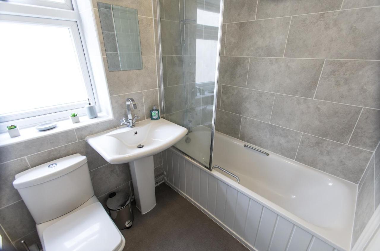 Vale House Apartment Northfleet Bagian luar foto